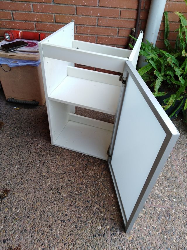 Mobiliário auxiliar.