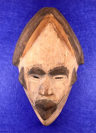 Antigua máscara africana Punu tallada madera 30 cm