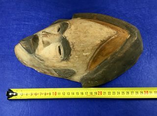Antigua máscara africana Punu tallada madera 30 cm