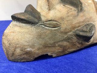 Antigua máscara africana Punu tallada madera 30 cm