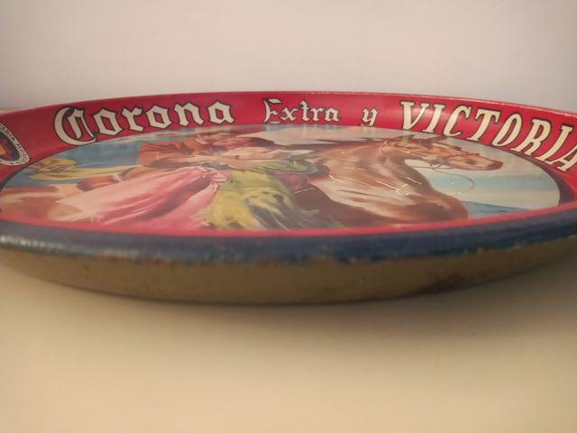 Bandeja de Cerveza Corona Extra y Victoria