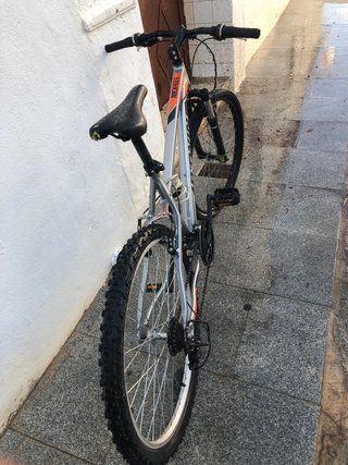 Bicicleta de montaña Btwin rockrider