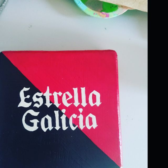 abre botellines posa vasos personalizado