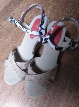 Sandalias Surkana beige