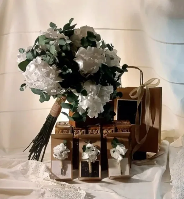 Ramos de novia con flor preservada. Tamaño grande.