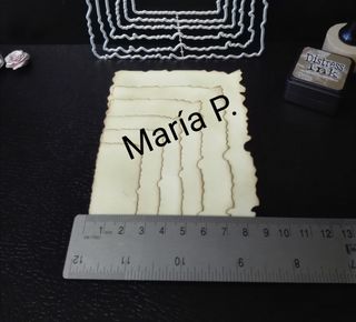 Set de troqueles efecto papel envejecido