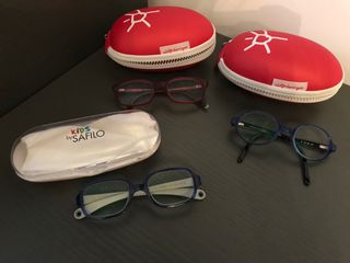 Montura de gafas infantiles. Varias