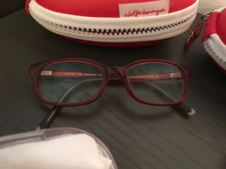 Montura de gafas infantiles. Varias