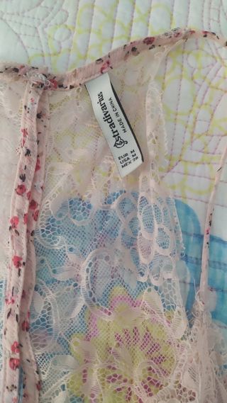 blusa tirantas semi transparente