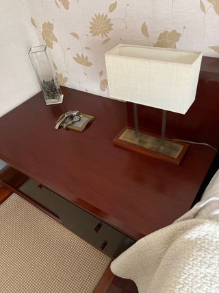 2 Mesillas dormitorio/ Soporte TV