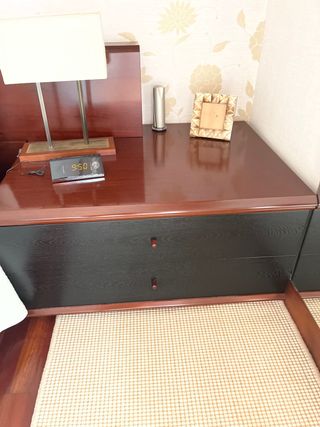 2 Mesillas dormitorio/ Soporte TV