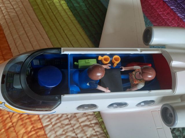 avión playmobil