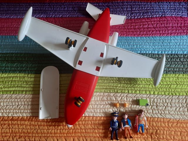 avión playmobil