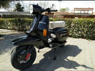 se vende lambretta sx lince 200cc