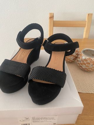 Sandalias Bimba y Lola