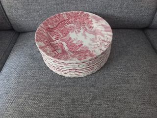 Vajilla Johnson Brothers