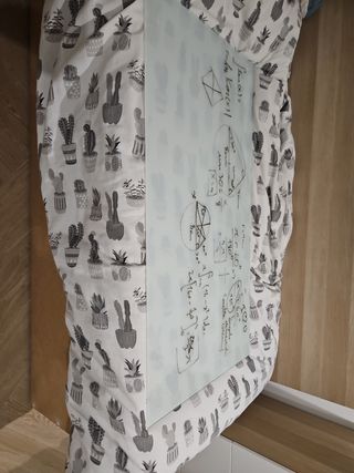 Cristal opaco blanco hace pizarra