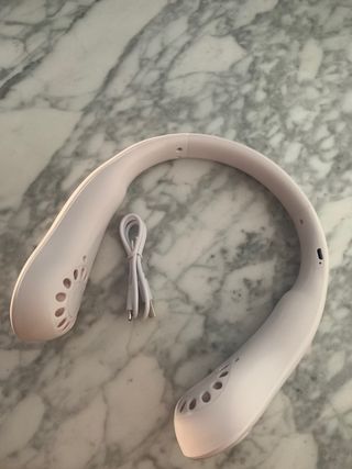 Ventilador inalámbrico para el cuello