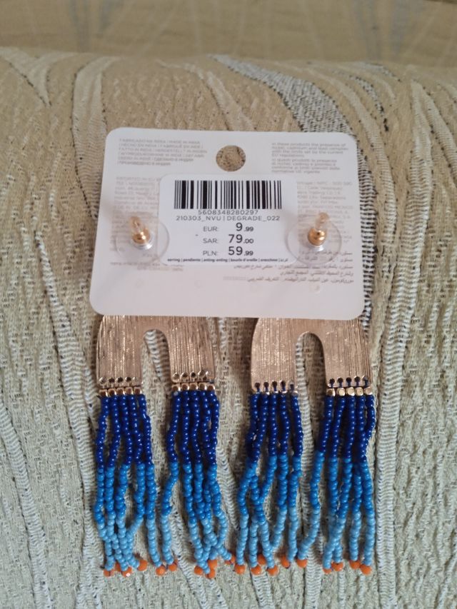 PENDIENTES PARFOIS.SIN ESTRENAR