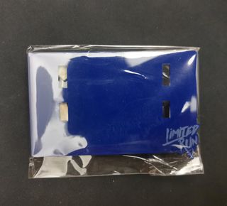 2x Soporte Limited Run (Rojo y Azul)