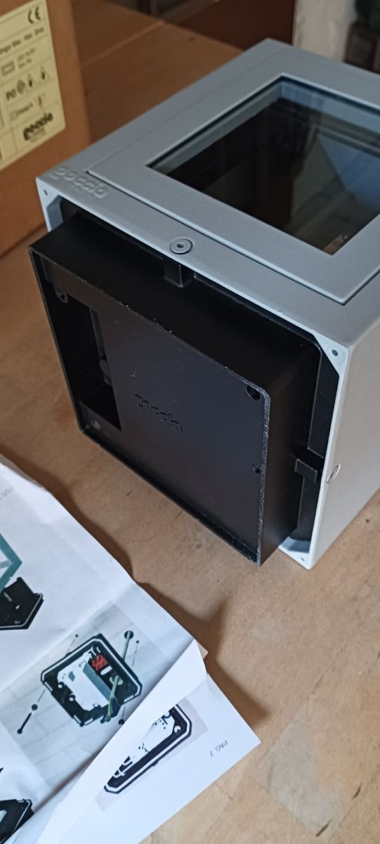 Lampada a parete LED 2x4,7W