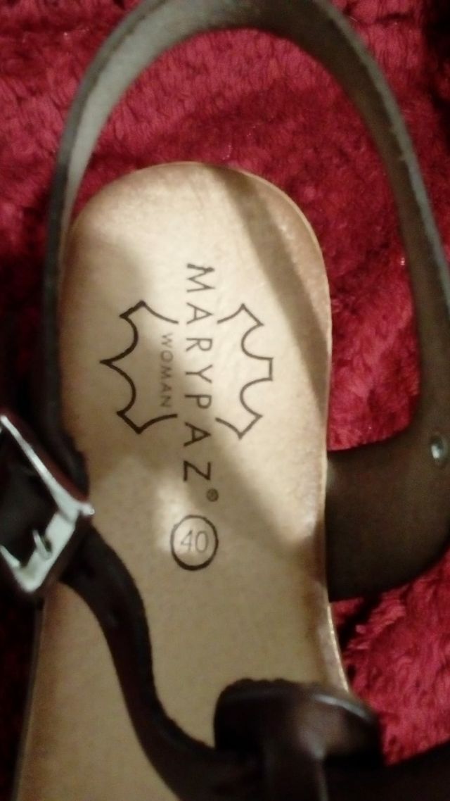 Sandalias nuevas Mary Paz n.40