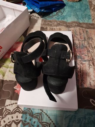 zapatos negros T.38