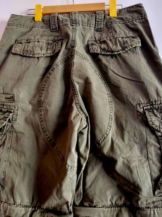 Pantalones militares