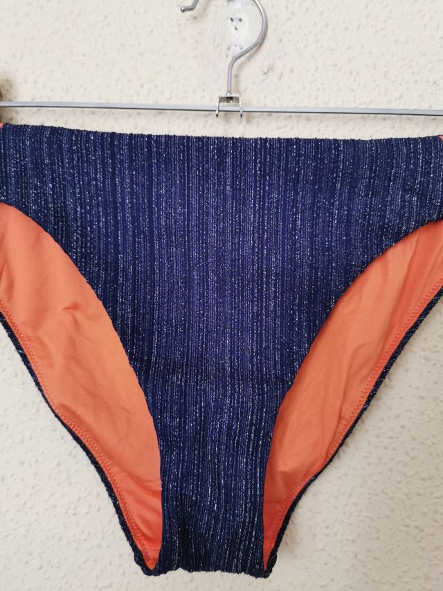 Bikini chica talla 46 de Enfasis.