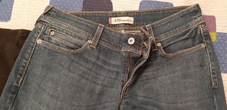 Pantalones LEVIS perfecto estado