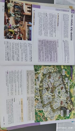 LLIBRE GEOGRAFÍA I HISTORIA