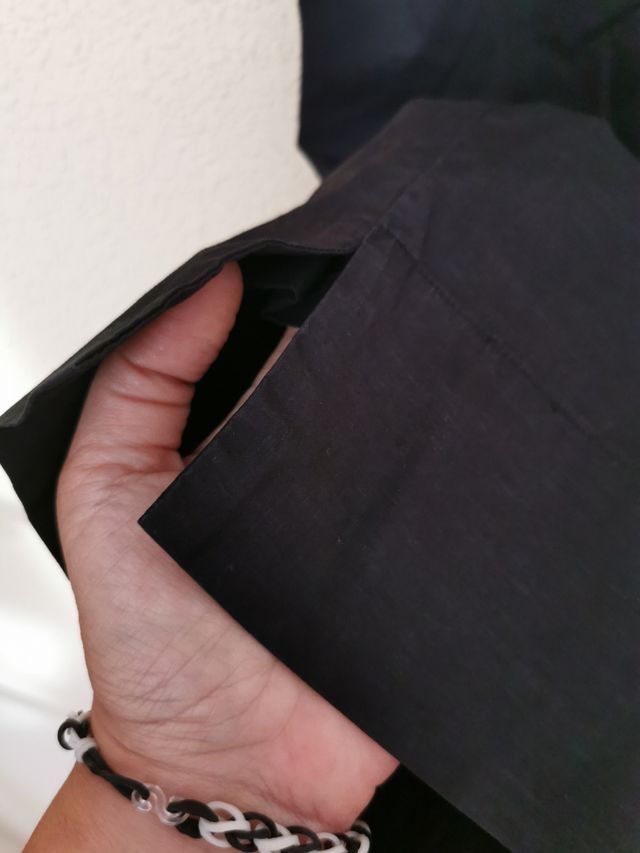 pantalón chica talla 42 de Adolfo Domínguez.