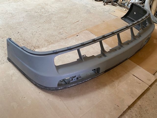 Parachoques Volkswagen Passat B3 NUEVO!