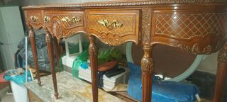 Aparador Bufett antiguo clasico.