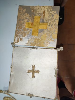 LOTE OBJETOS RELIGIOSOS