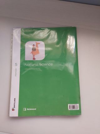 Libro de 5° primaria Natural Science.