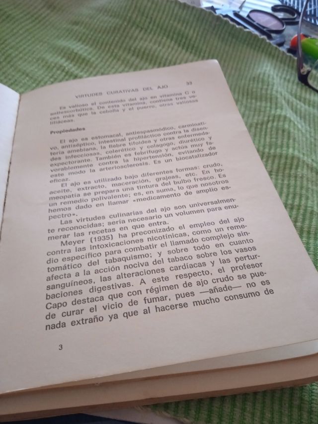 El Ajo y Nuevos Dioses de Vázquez Figueroa