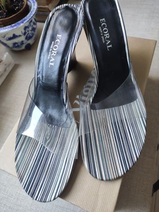 SANDALIA ZAPATO transparente