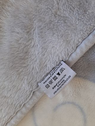 Manta infantil de cuna