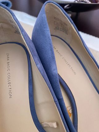 Zapato de salón tacón cuadrado ante 