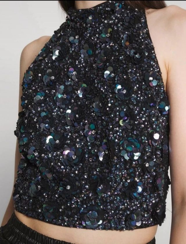 top con perline e strass 