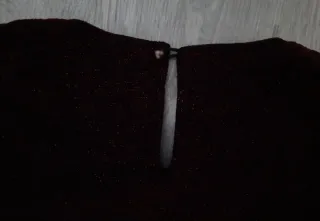 Jersey mujer elástico negro con brillos burdeos