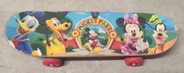 Patinete Mickey
