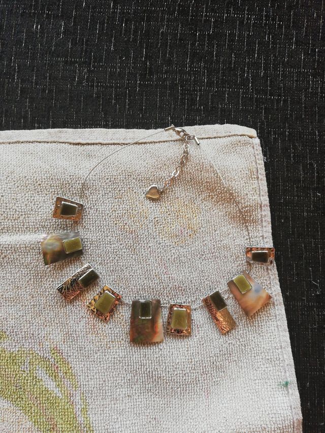 Conjunto gargantilla y pendientes