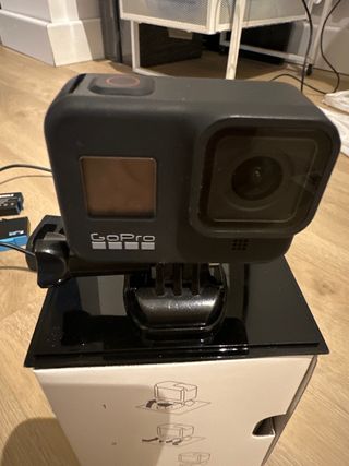 Gopro hero 8 come nuova usata pochissimo 2 battery