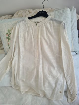 BLUSA COLOR CREMA