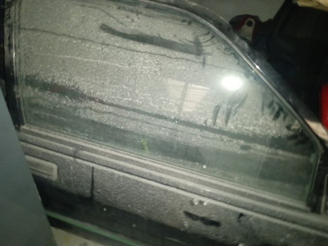 puerta delantera derecha