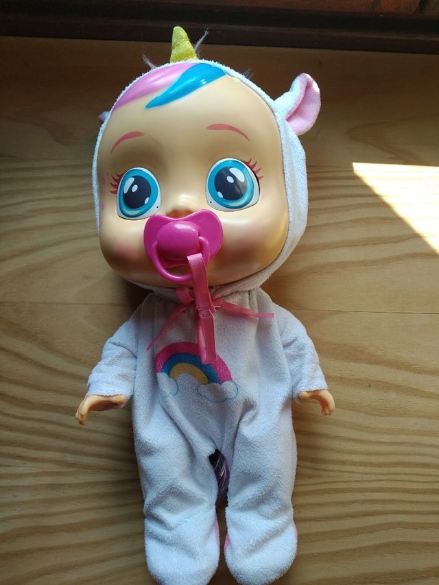 bebe lloron unicornio
