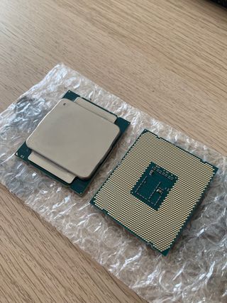 2x CPU Intel Xeon E5 2680v3 - Total 24 cores