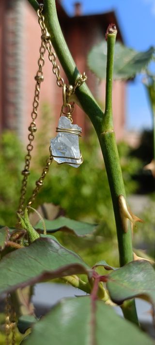 OFFERTA🩵Collana dorata e celestite🩵